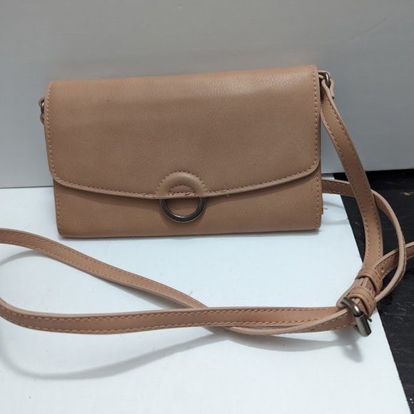 Universal Thread Pink Crossbody clutch  removeable strap - Picture 1 of 6